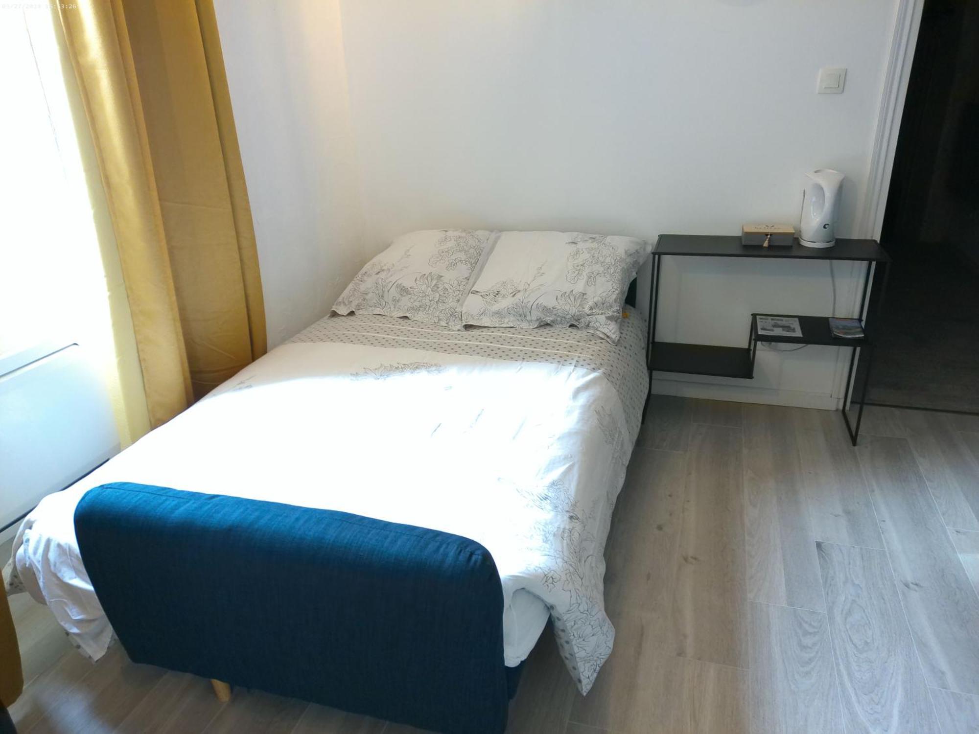 A 2 Pas D Azay Hotel Neuil Kültér fotó