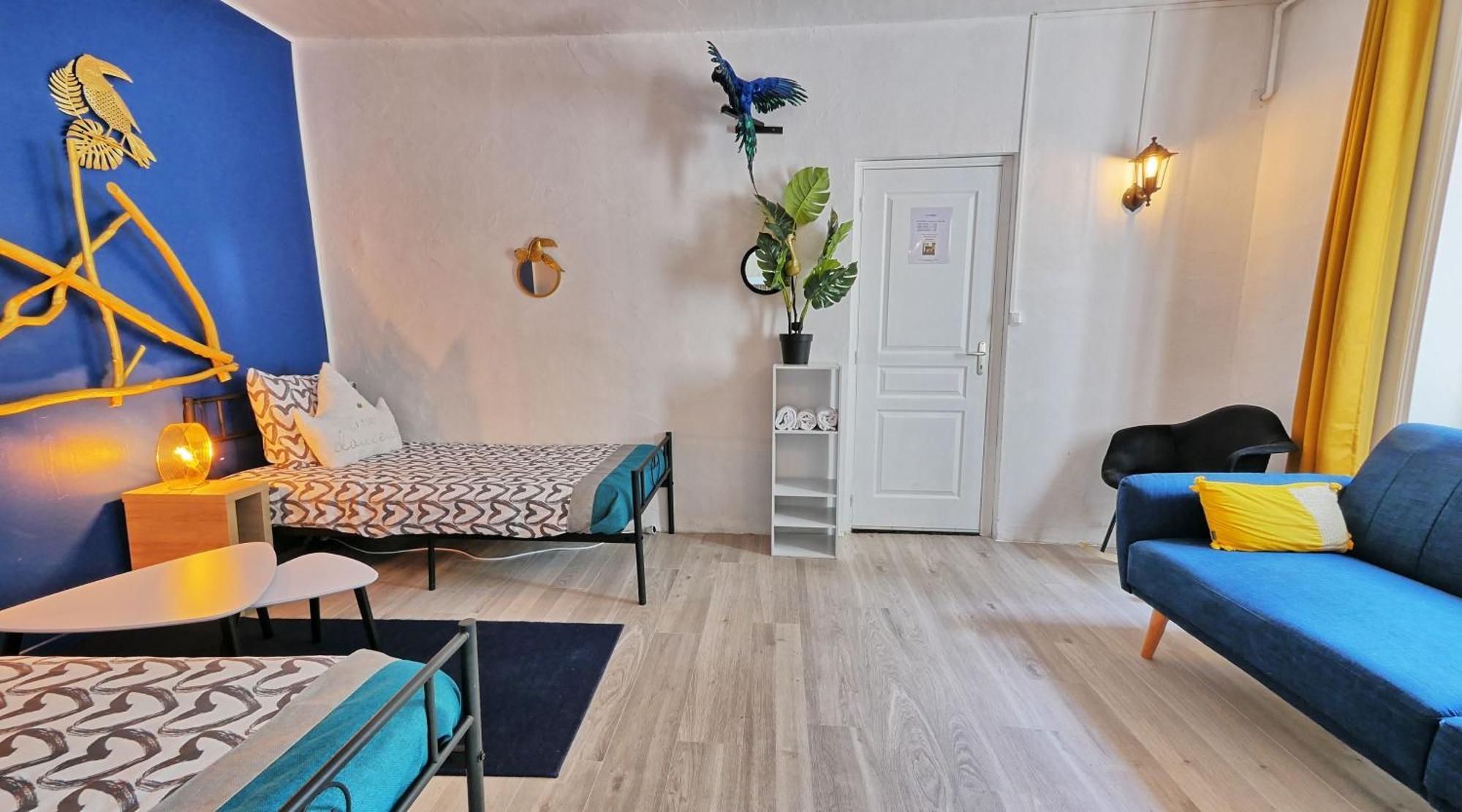 A 2 Pas D Azay Hotel Neuil Kültér fotó